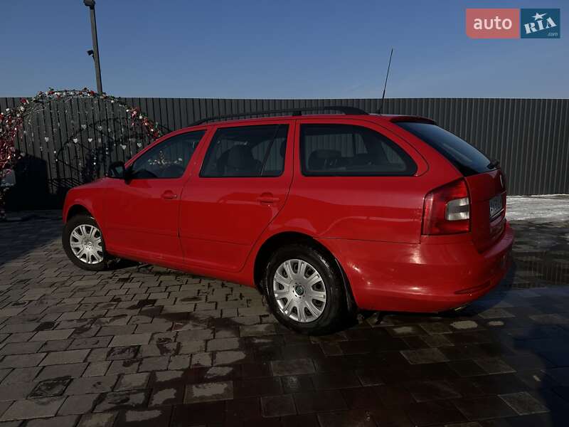Універсал Skoda Octavia 2011 в Полтаві