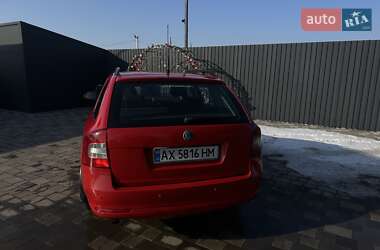 Универсал Skoda Octavia 2011 в 