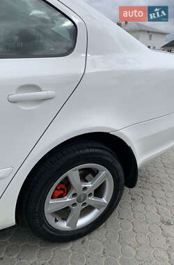 Лифтбек Skoda Octavia 2011 в 