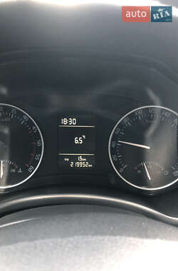 Лифтбек Skoda Octavia 2009 в 