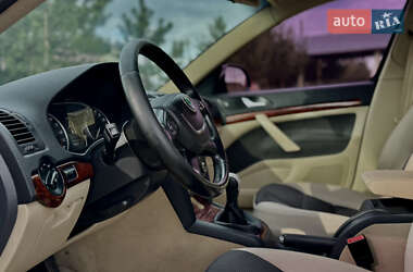Лифтбек Skoda Octavia 2010 в 