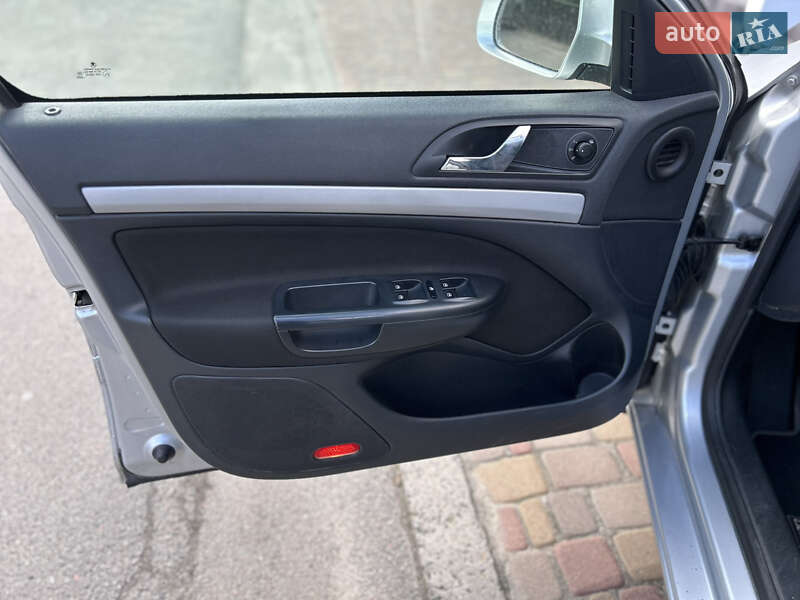 Универсал Skoda Octavia 2013 в Киеве