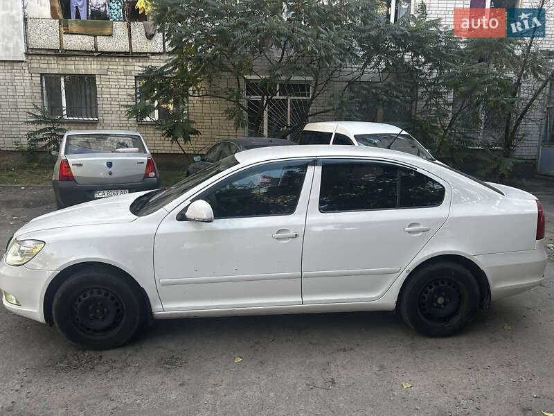 Лифтбек Skoda Octavia 2011 в Черкассах