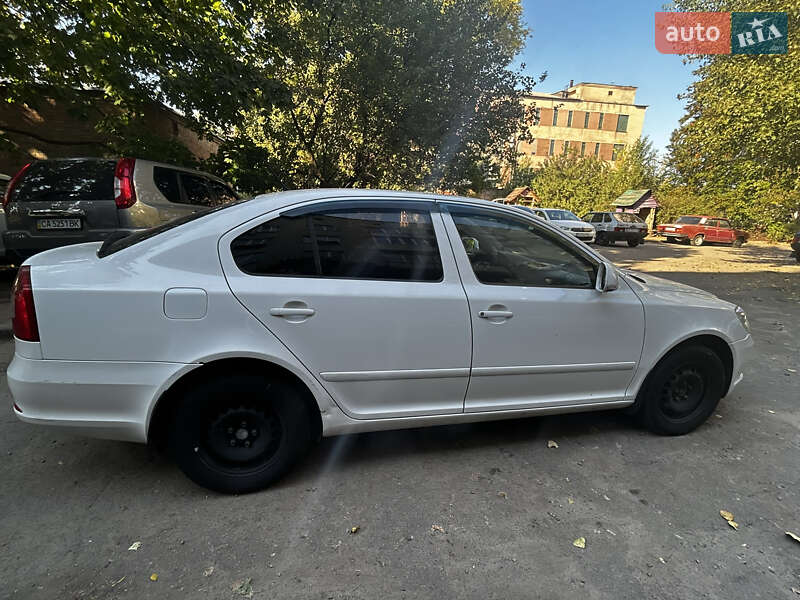 Лифтбек Skoda Octavia 2011 в Черкассах
