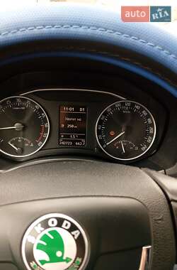 Универсал Skoda Octavia 2011 в 