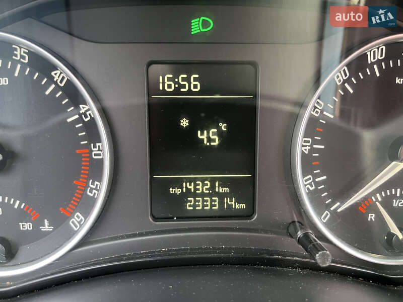 Ліфтбек Skoda Octavia 2011 в Брошневі-Облозі