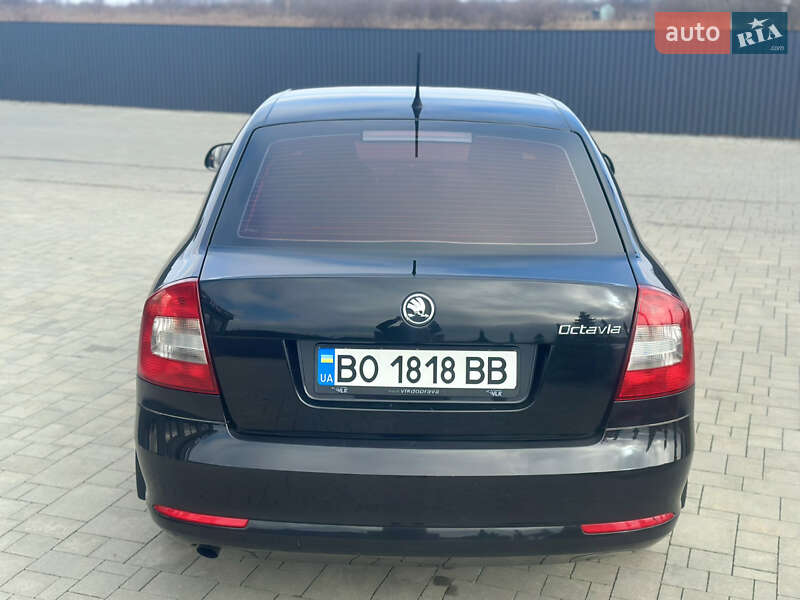 Ліфтбек Skoda Octavia 2011 в Брошневі-Облозі