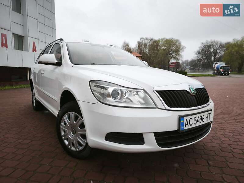 Універсал Skoda Octavia 2012 в Кам'янському