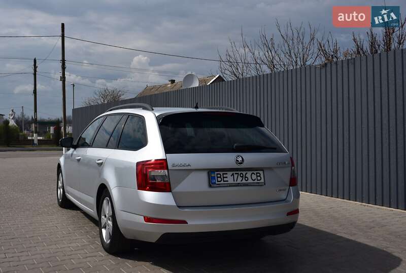 Универсал Skoda Octavia 2015 в Вознесенске