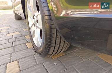Универсал Skoda Octavia 2011 в 