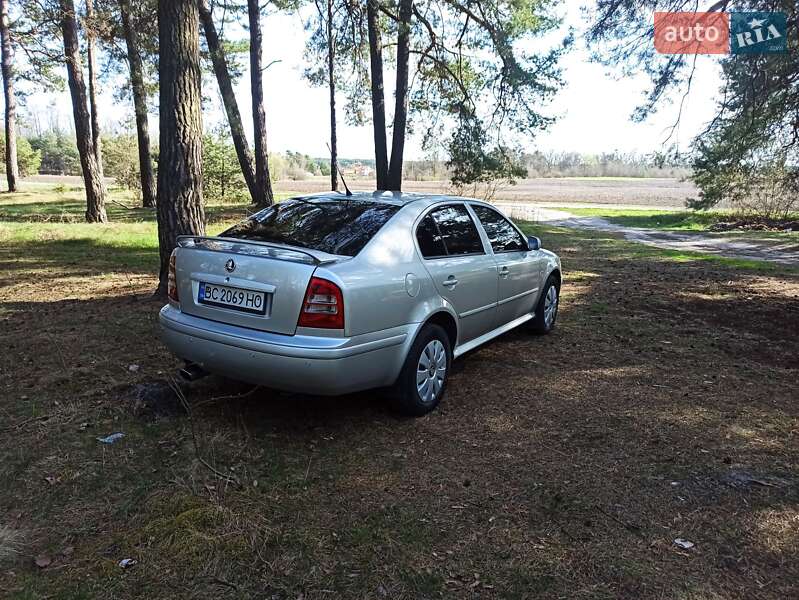 Лифтбек Skoda Octavia 2007 в Львове
