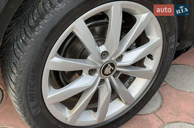 Универсал Skoda Octavia 2010 в 