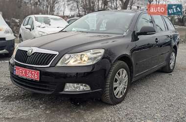 Универсал Skoda Octavia 2010 в 