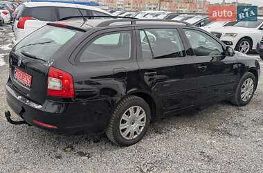 Универсал Skoda Octavia 2010 в 
