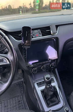 Лифтбек Skoda Octavia 2014 в 