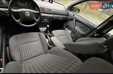 Лифтбек Skoda Octavia 2008 в 