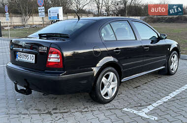 Лифтбек Skoda Octavia 2004 в 