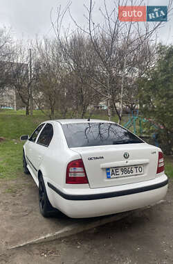Лифтбек Skoda Octavia 2001 в 