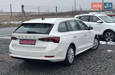 Универсал Skoda Octavia 2022 в 