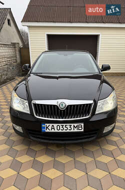 Лифтбек Skoda Octavia 2012 в 
