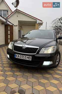 Лифтбек Skoda Octavia 2012 в 