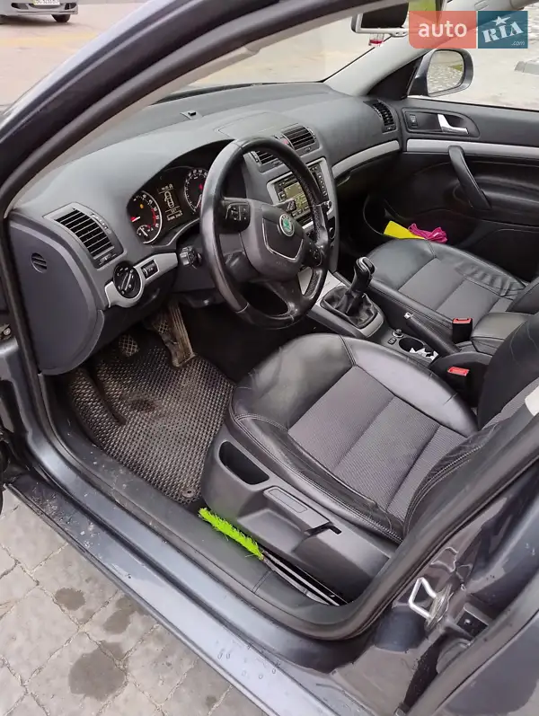 Skoda Octavia 2012 VIN TMBGT61Z7D2024361 фото оголошення 15 з 76