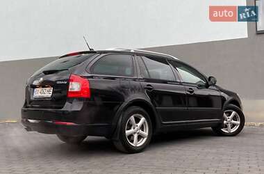 Универсал Skoda Octavia 2012 в 