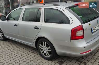 Универсал Skoda Octavia 2011 в 