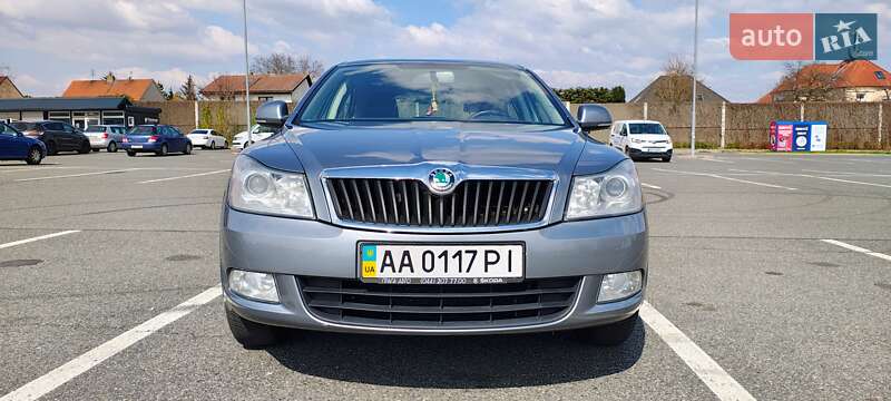 Лифтбек Skoda Octavia 2012 в 