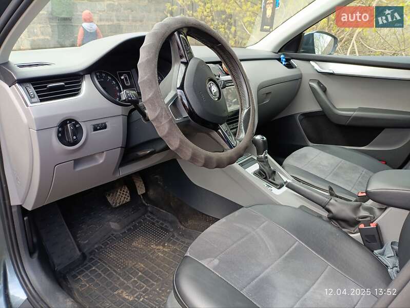 Универсал Skoda Octavia 2016 в Глевахе