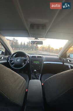 Ліфтбек Skoda Octavia 2008 в 