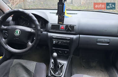 Лифтбек Skoda Octavia 2005 в 