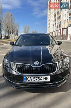 Лифтбек Skoda Octavia 2017 в 