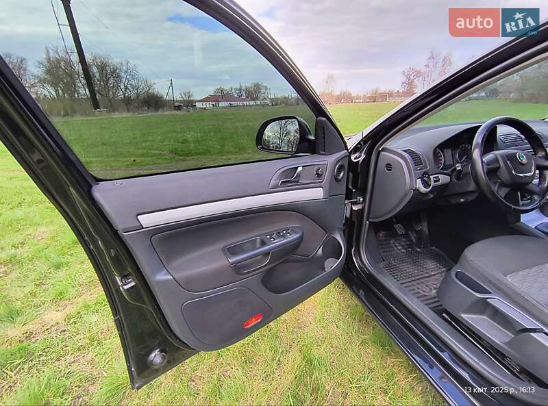 Універсал Skoda Octavia 2012 в Краснограді