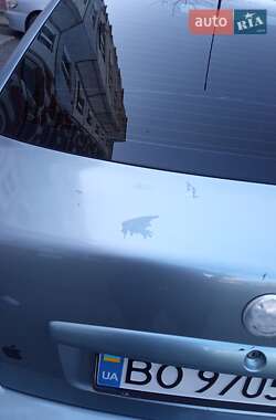 Лифтбек Skoda Octavia 2004 в 