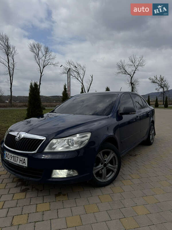 Ліфтбек Skoda Octavia 2012 в 