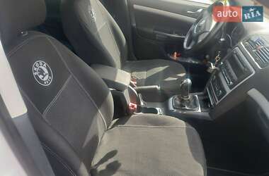 Универсал Skoda Octavia 2011 в 