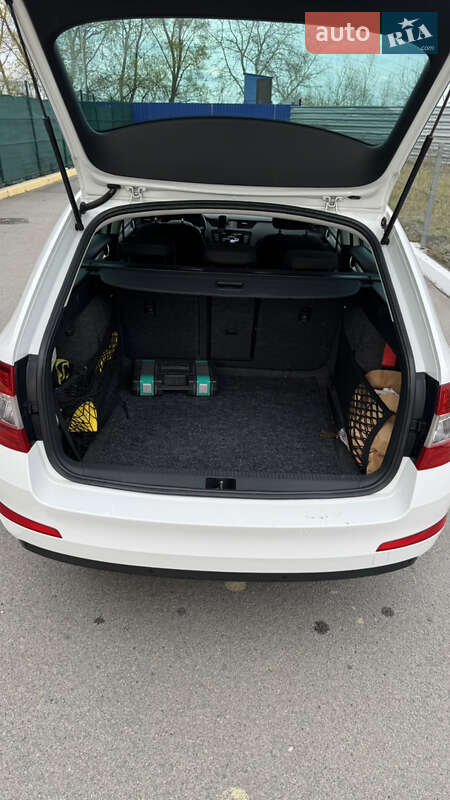 Универсал Skoda Octavia 2013 в Каменском