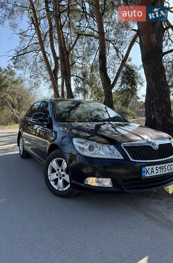 Ліфтбек Skoda Octavia 2012 в 