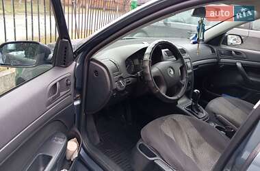 Лифтбек Skoda Octavia 2005 в 