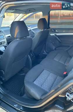 Лифтбек Skoda Octavia 2010 в 