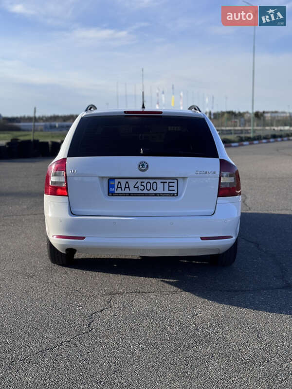 Универсал Skoda Octavia 2010 в Киеве