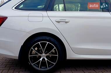 Универсал Skoda Octavia 2020 в 
