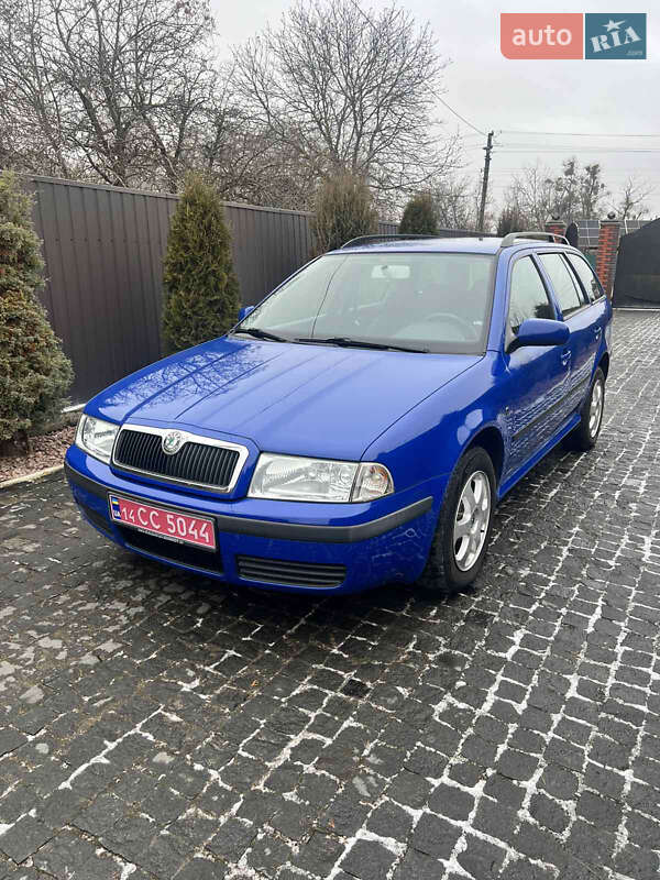 Універсал Skoda Octavia 2010 в 