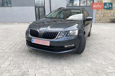 Универсал Skoda Octavia 2019 в 