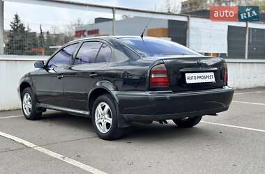 Лифтбек Skoda Octavia 1998 в 