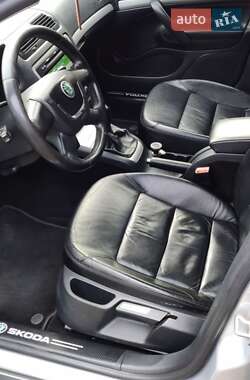 Лифтбек Skoda Octavia 2009 в 