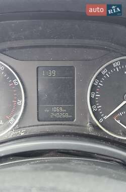 Універсал Skoda Octavia 2012 в 