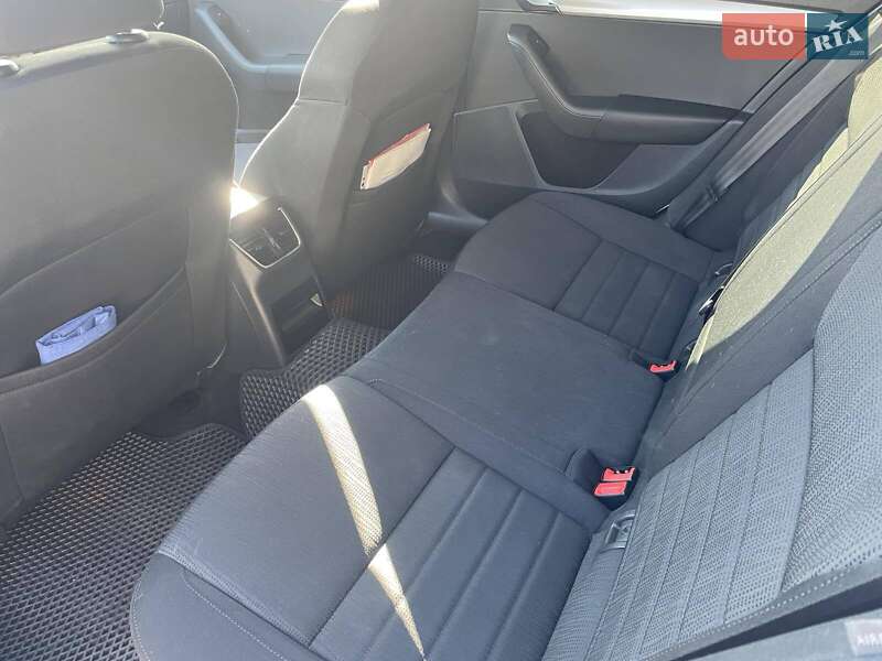 Лифтбек Skoda Octavia 2015 в Львове