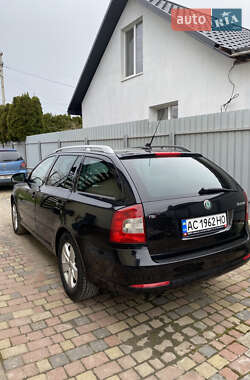 Универсал Skoda Octavia 2010 в 